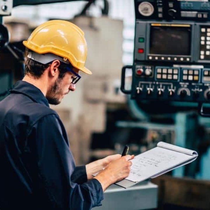 machine-operators-job-description